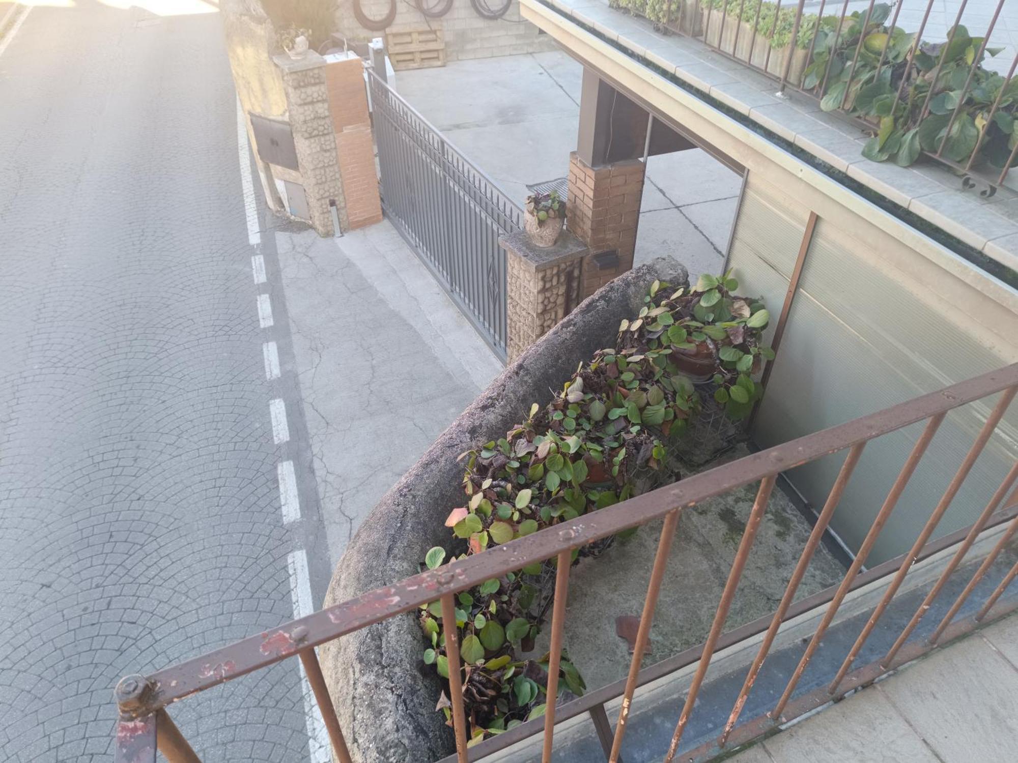Appartamento In Piazza モニーガ・デル・ガルダ エクステリア 写真